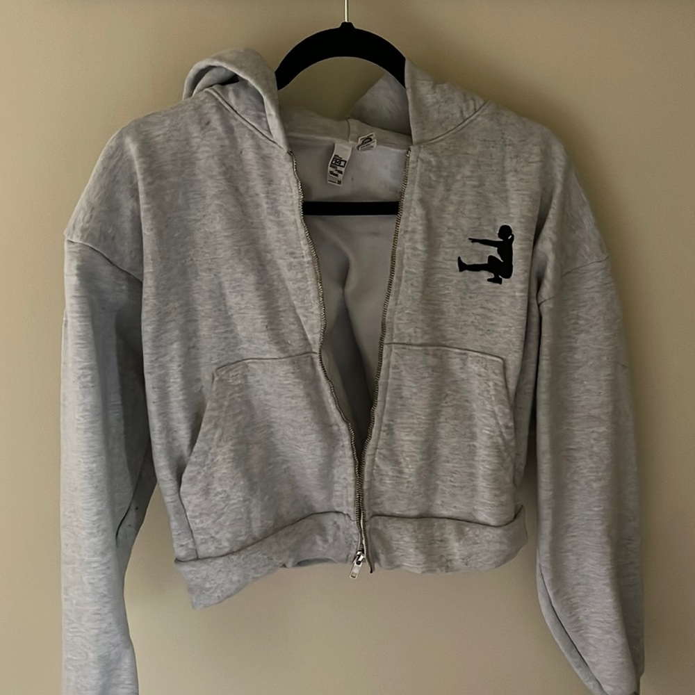 SuzieB Cropped Zip Up